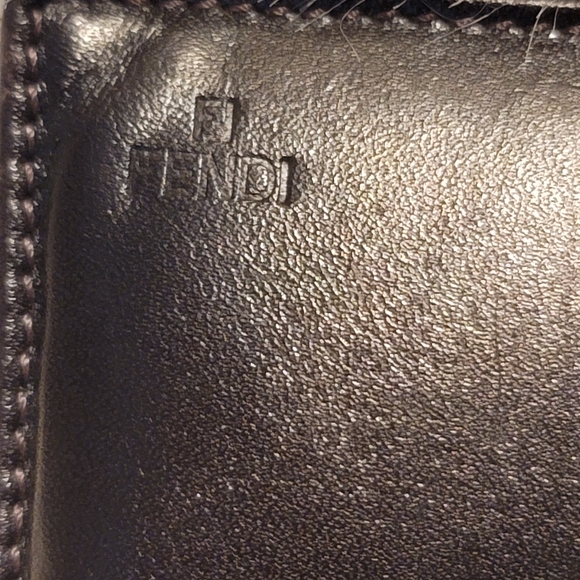 💕VINTAGE FENDI ZUCCA WALLET💕 - Picture 7 of 17